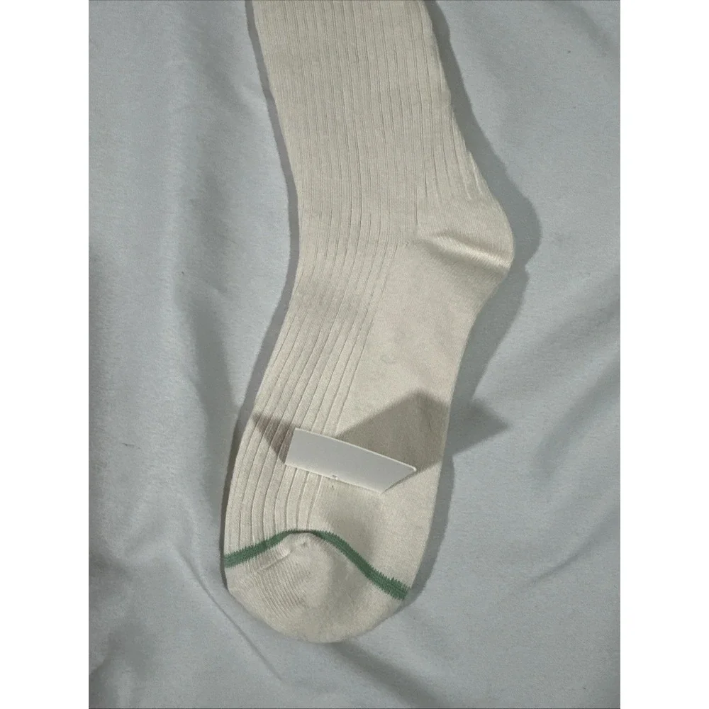 NEW Free People Womens Knee High‎ Ribbed Classic Ruffle Lettuce Trim Socks T2154